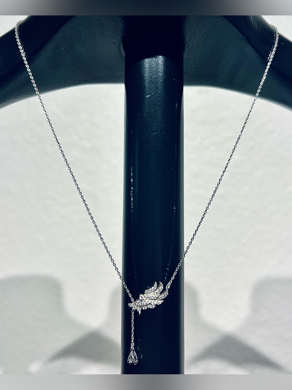 Vintage Y2K Silver Tone Drop Pendant Necklace